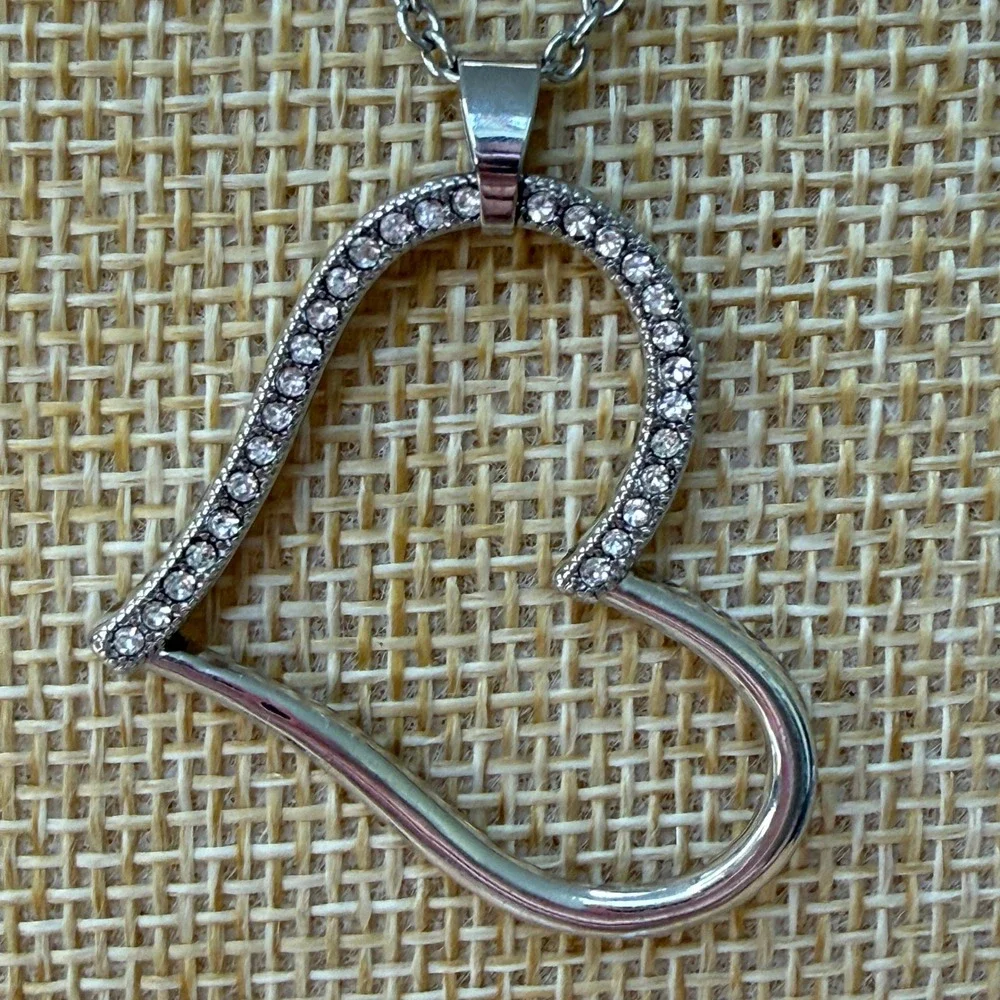 Romantic Pearlcore Y2K‎ Aesthetic Silver Necklace Lot of 3 from Unbranded